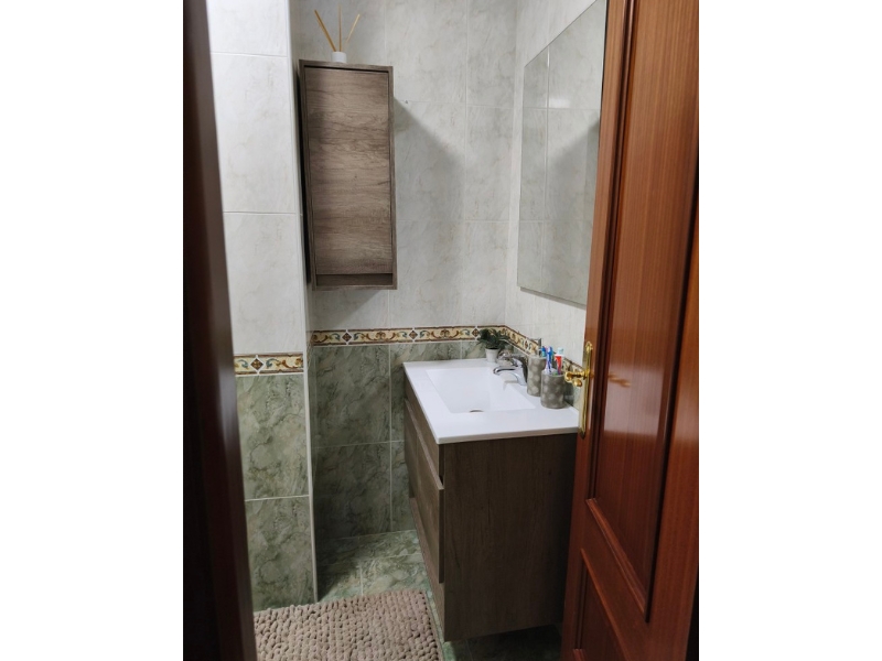 Foto de cliente de Mueble de Baño Pack y Armario Auxiliar Nordik (Incluye Lavabo y Espejo)