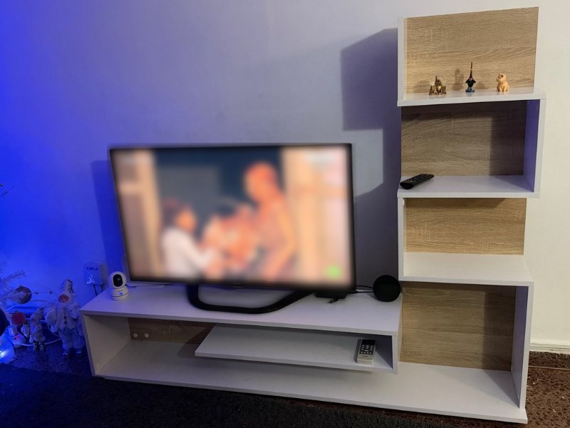 Foto de cliente de Mueble de Salón Opole 2 Puertas Color Blanco Mate y Roble Claro 180 cm