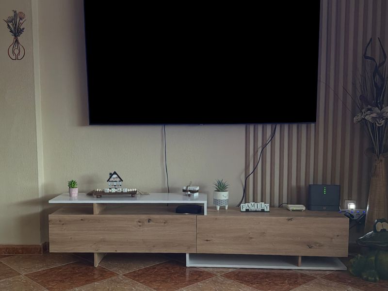 Foto de cliente de Mueble de Salón Moderno Orlis Roble Artesano y Blanco Mate 200 cm