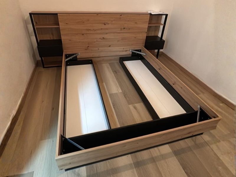 Foto de cliente de Cama De Matrimonio Lampe Color Roble Artesanal Y Negro Stipple 160x200 cm