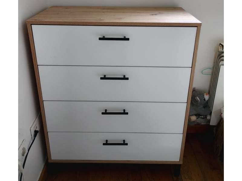 Foto de cliente de Cómoda de 4 Cajones Lúmina en Blanco Artik y Roble Nodi 78x94 cm