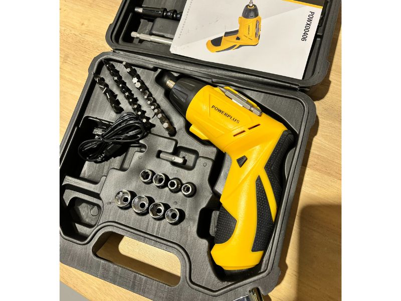 Foto de cliente de Destornillador Eléctrico Powerplus de 4 V