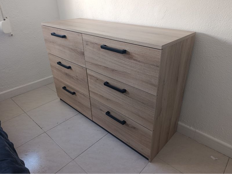 Foto de cliente de Cómoda Watson 6 cajones Roble kronberg y Roble waterford 119x81 cm