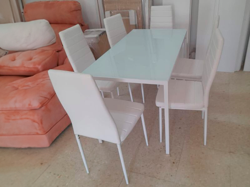 Foto de cliente de Silla de Comedor Avat Moderna en Color Blanco