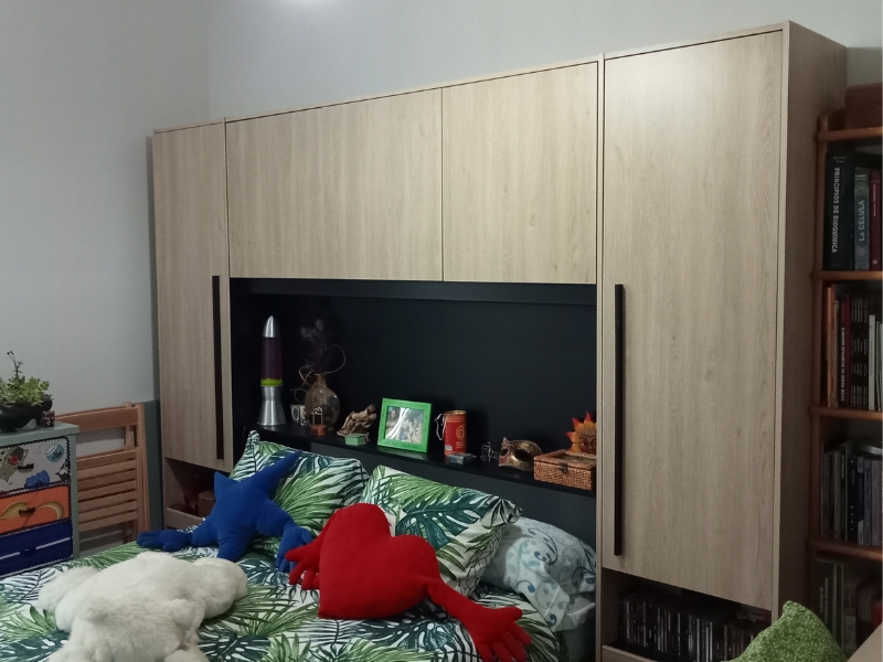 Foto de cliente de Cabecero de Cama Doble Puente John Color Roble Brooklyn y Negro Stipple 265 cm