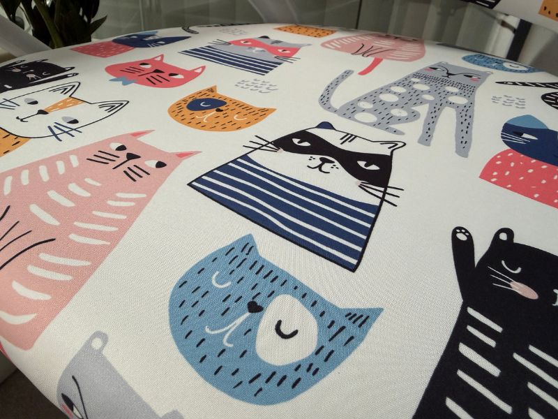 Foto de cliente de Silla Escritorio Juvenil Vita Gatito Miau Color Blanco