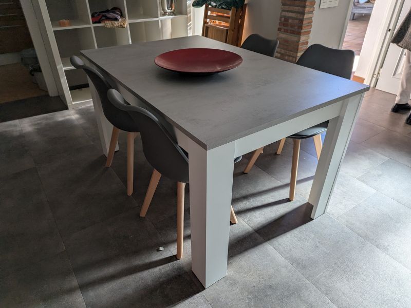 Foto de cliente de Silla Nordica Color Negro Bistro Para Salón Comedor