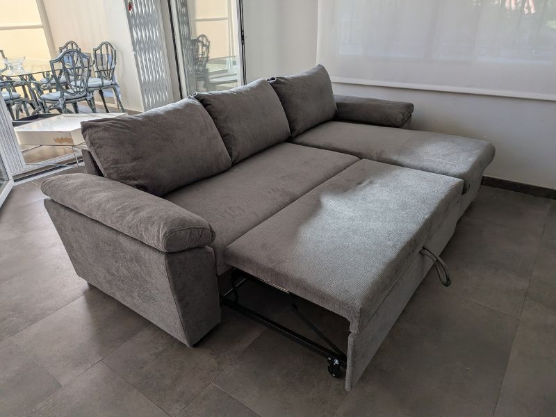 Foto de cliente de Sofá Cama Chaise Longue con Arcón, Estante y Puf Romeo Gris Oscuro 249 cm