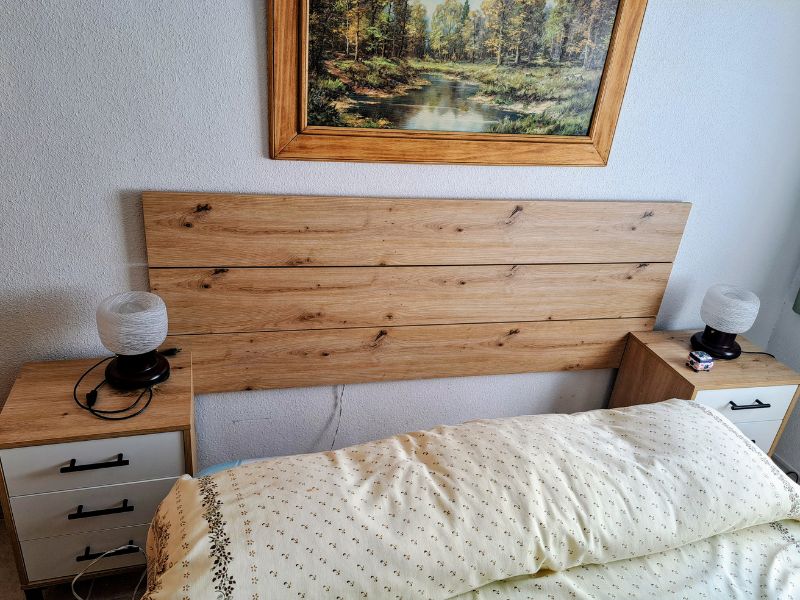 Foto de cliente de Cabecero con 2 Mesitas Lúmina en Blanco Artik y Roble Nodi 240 cm