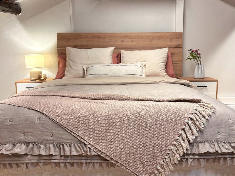 Foto de cliente de Cabecero con 2 Mesitas Lúmina en Blanco Artik y Roble Nodi 240 cm