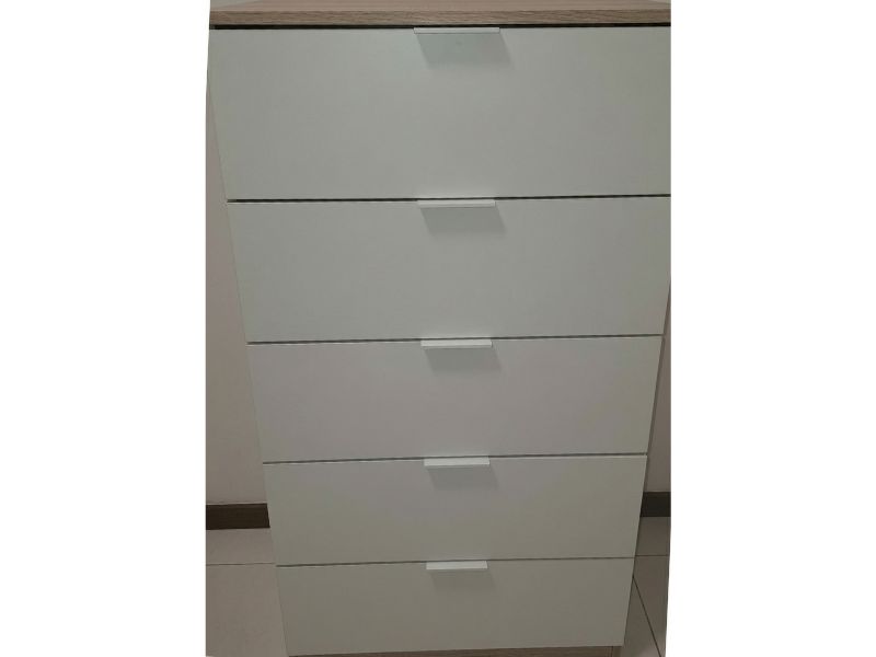 Foto de cliente de Sinfonier Blanco Roble 5 Cajones Luca 60x110 cm