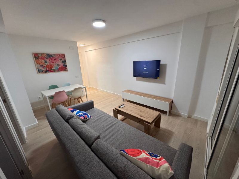 Foto de cliente de Mueble TV Kaway 180 cm Salón Comedor Roble Nodi y Blanco Artik