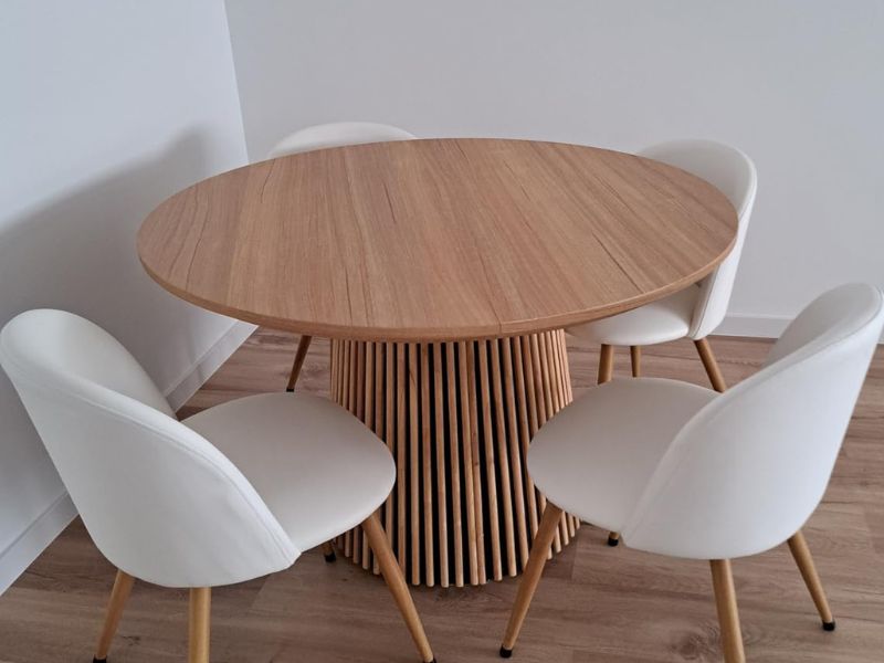 Foto de cliente de Mesa Comedor Redonda Extensible Árbol Roble Claro 120-200x120 cm