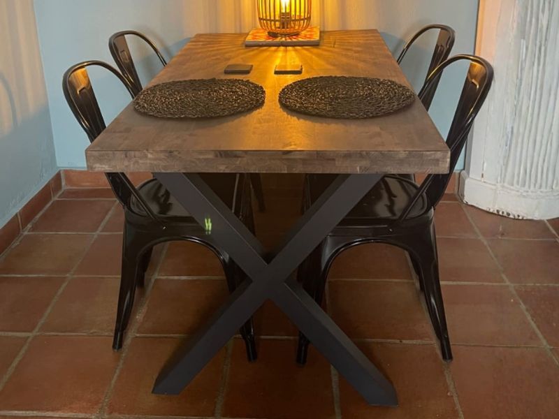 Foto de cliente de Mesa De Comedor Fija Mónaco Roble Saloon Y Negro Estructurado 180x90 cm
