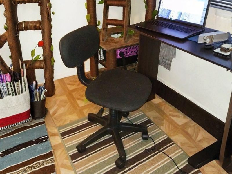 Foto de cliente de Silla giratoria Lucky color Negro estudio juvenil moderna