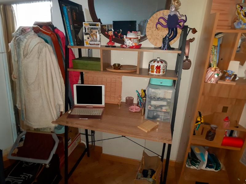 Foto de cliente de Mesa Escritorio Ordenador Simply con Estante Color Roble Cambrian y Negro 86 cm