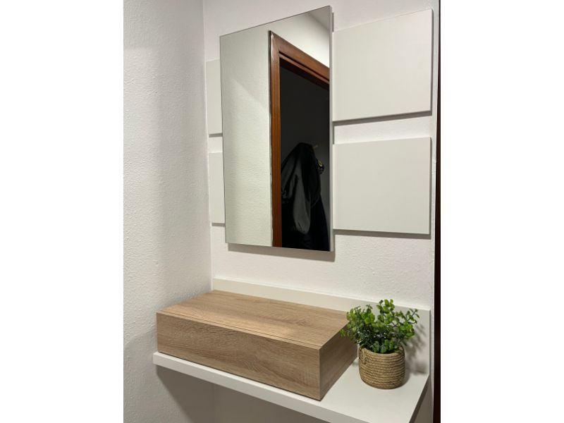 Foto de cliente de Mueble de Entrada Recibidor Moderno Tekkan con Espejo Blanco Y Roble 75 cm