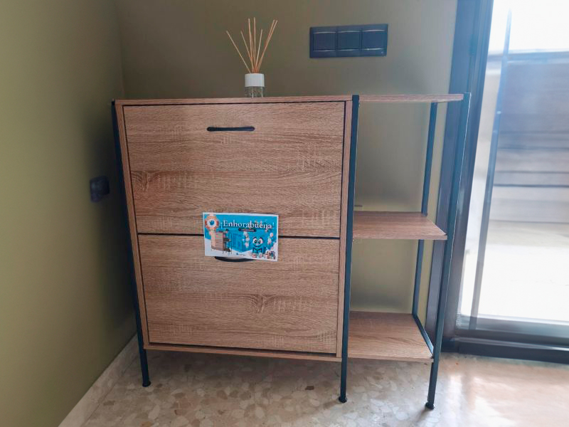Foto de cliente de Mueble Zapatero Recibidor 2 Puertas Sticky Roble Cambrian y Negro 88 cm