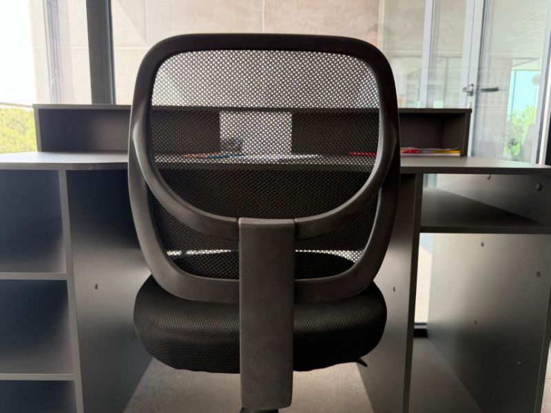 Foto de cliente de Silla Estudio Oficina Giratoria Dinamic Color Negro