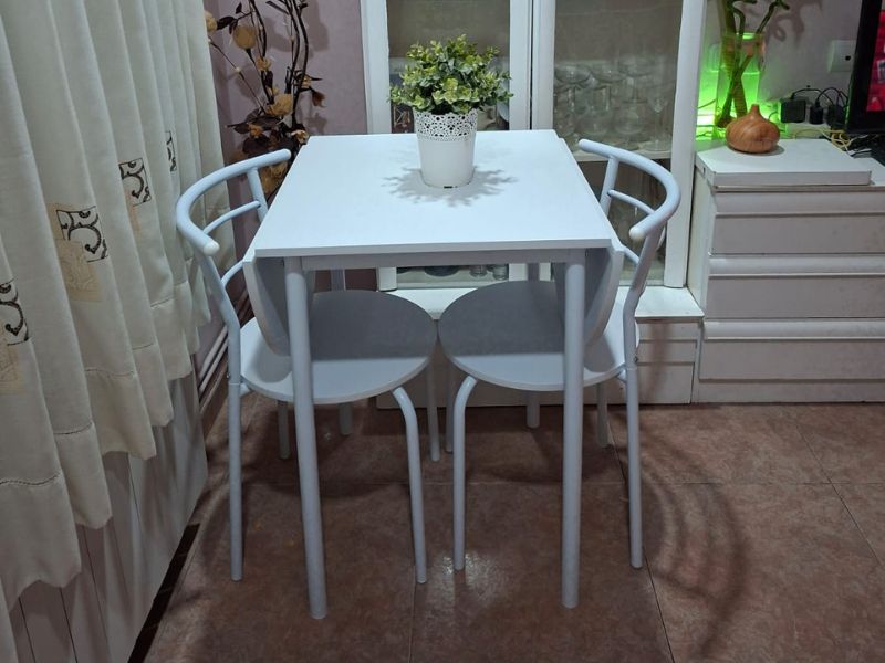 Foto de cliente de Conjunto Mesa + 2 sillas Blanco Butterfly