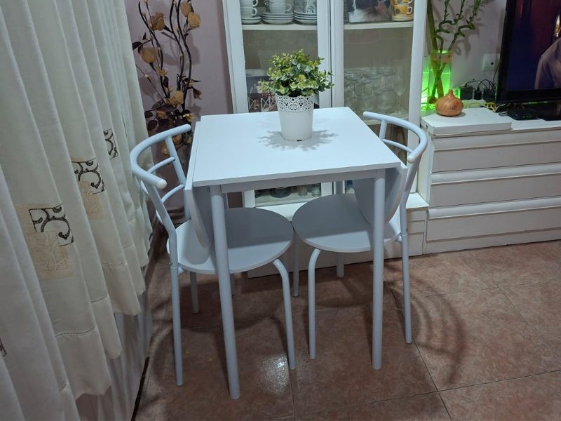 Foto de cliente de Conjunto Mesa + 2 sillas Blanco Butterfly