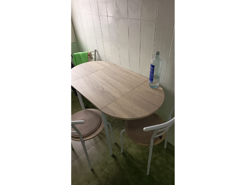 Foto de cliente de Conjunto mesa y 2 sillas blanco y roble Butterfly