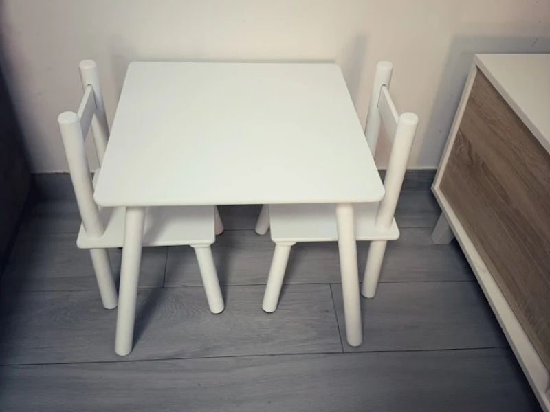 Foto de cliente de Mesa Infantil Pack Mesa + 2 Sillas Origami Color Blanco Mate