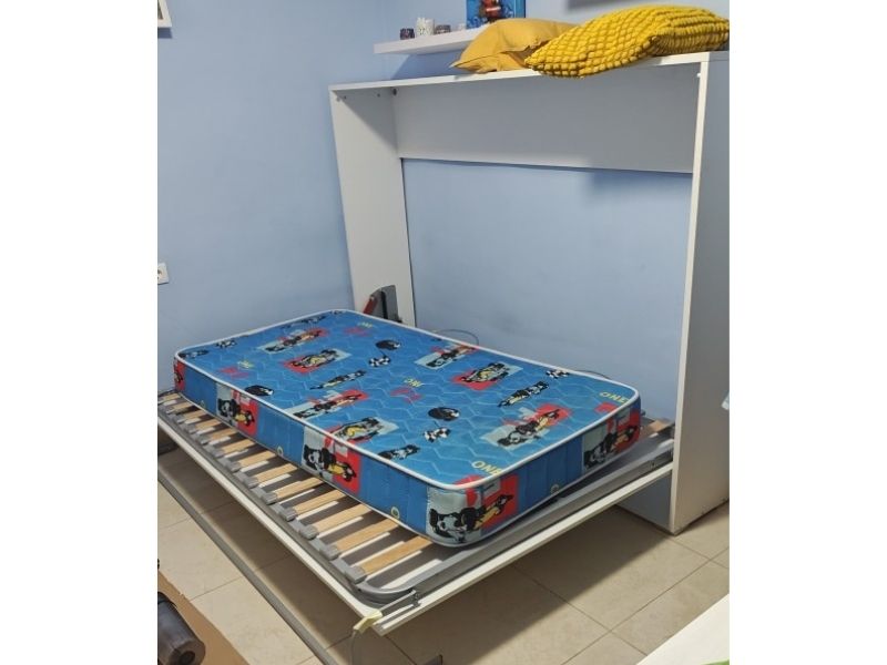 Foto de cliente de Cama Plegable Abatible Horizontal en Color Blanco Mate 135x190 cm