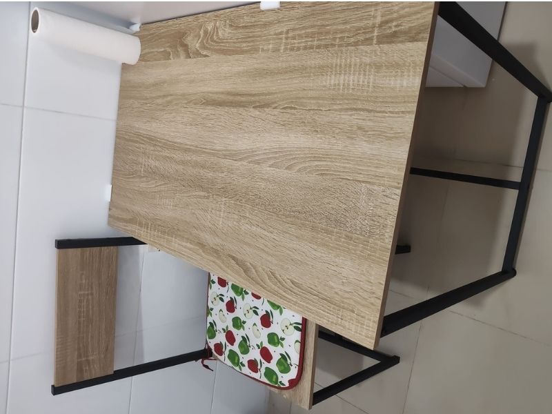 Foto de cliente de Conjunto Mesa Cocina con 2 Sillas Jess Color Roble Cambrian y Negro