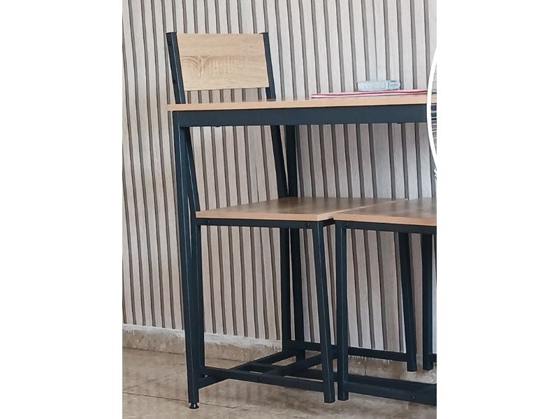 Foto de cliente de Conjunto Mesa Cocina con 2 Sillas Jess Color Roble Cambrian y Negro
