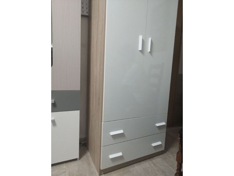 Foto de cliente de Armario Juvenil Turín Dormitorio Juvenil 2 Cajones Roble Cambrian y Blanco Mate