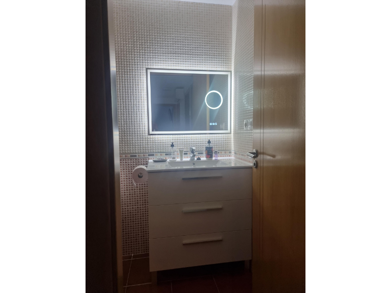 Foto de cliente de Mueble de Baño Suspendido Aruba 2 Cajones con Espejo Blanco 80 cm (Lavamanos Opcional)