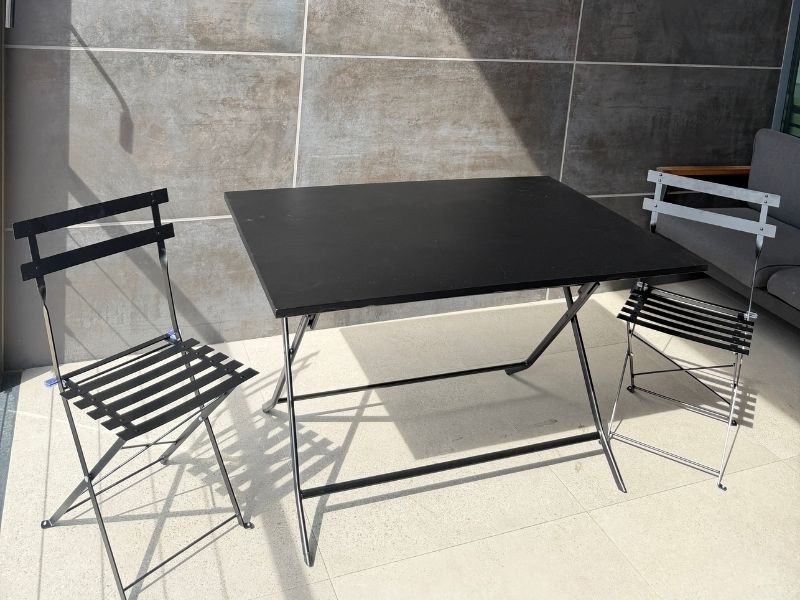 Foto de cliente de Pack Mesa con 4 Sillas Jardín Greensboro Plegables Color Negro