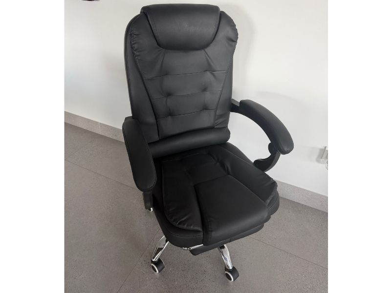 Foto de cliente de Silla Giratoria Oficina Con Reposapiés Comde Color Negro
