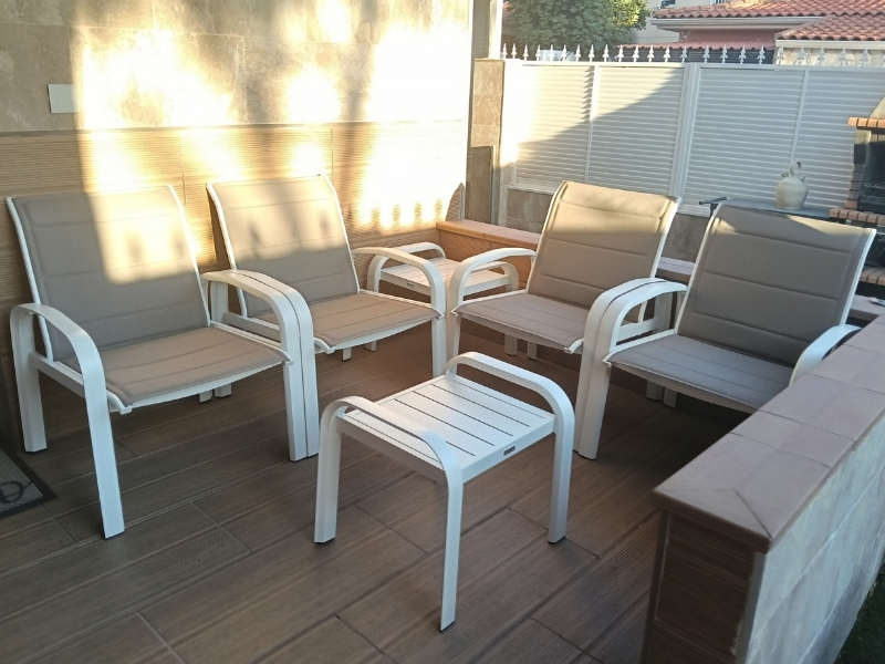 Foto de cliente de Conjunto 2 Sillones con Mesa de centro Exterior Jardín Elyn Color Blanco y Beige