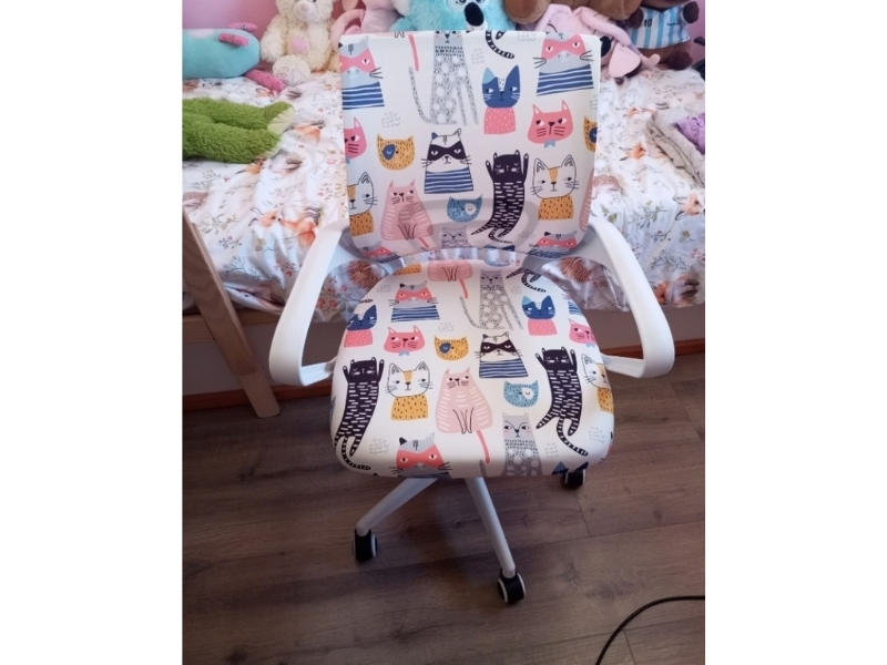 Foto de cliente de Silla Escritorio Juvenil Vita Gatito Miau Color Blanco