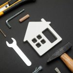 Herramientas imprescindibles que necesitas antes de montar muebles