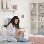 Cómo organizar un escritorio juvenil para estudiar mejor: Tips y trucos clave