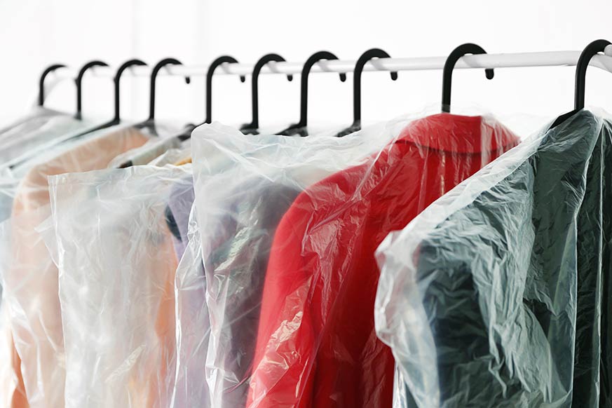 Bolsas para almacenar ropa protegida del polvo