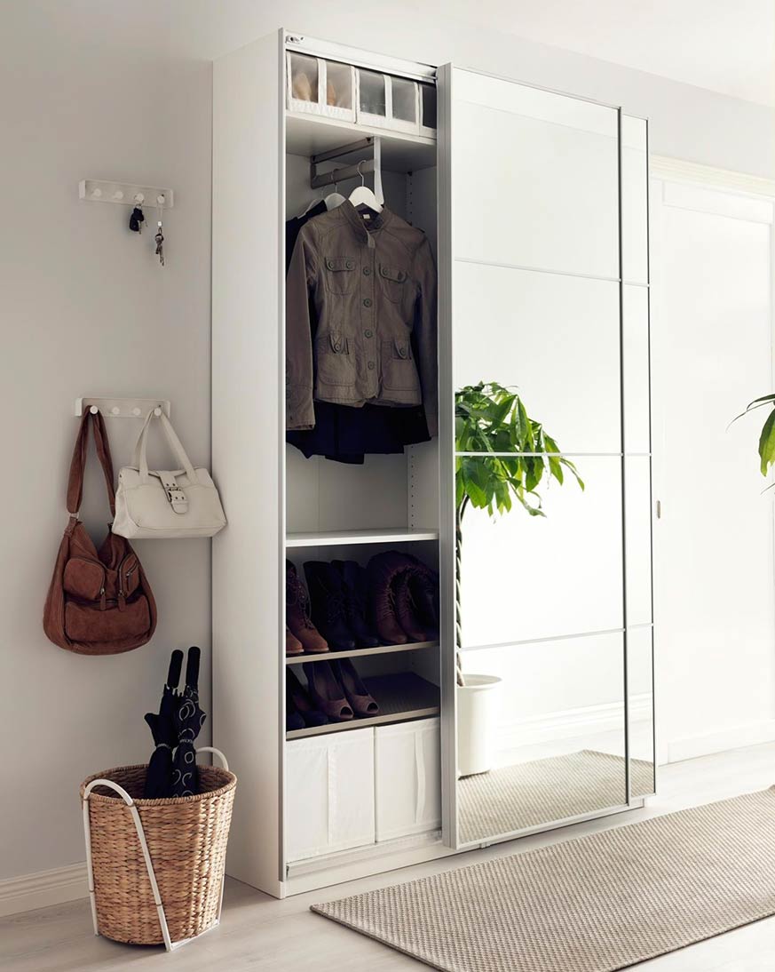 Ideas de decoración de pasillos modernos con estantes de IKEA
