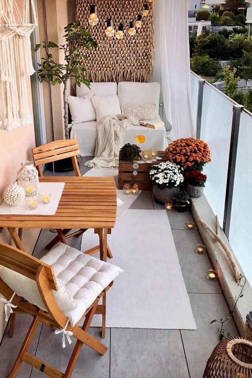 Mesa plegable para el balcón  15 muebles y accesorios para decorar tu  terraza (por pequeña que